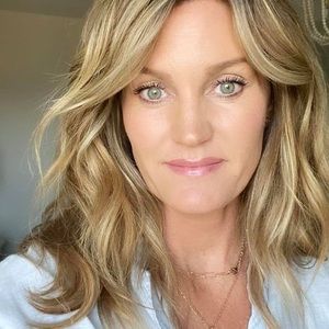 Meet your Posher, Candace